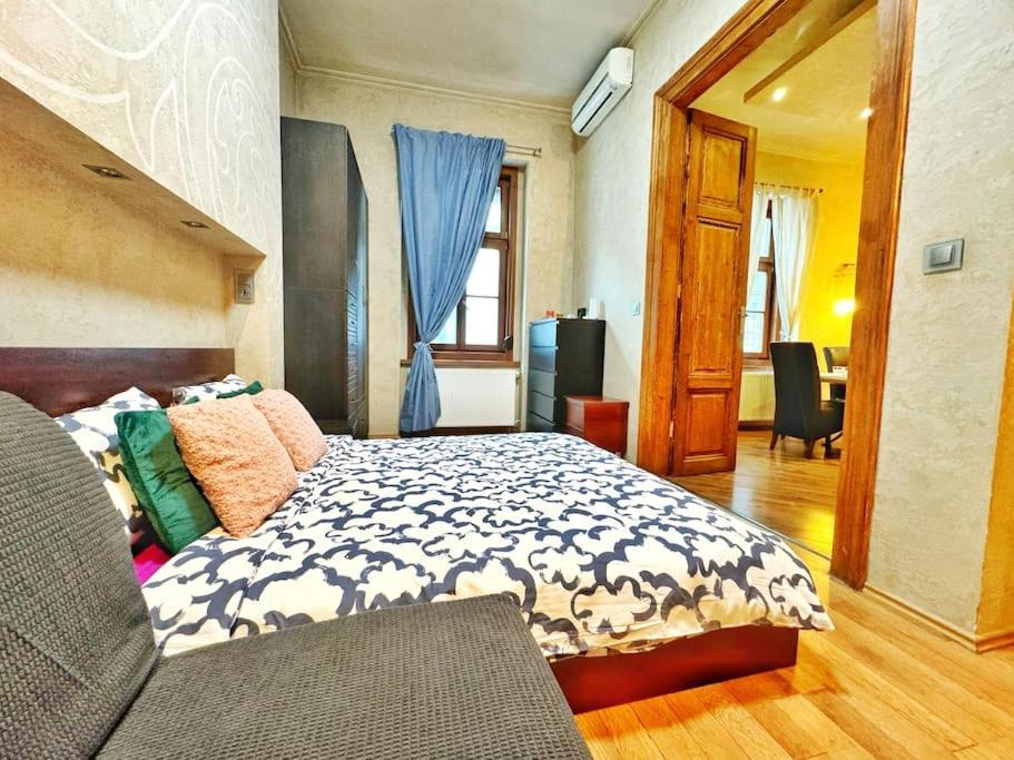 בודפשט Ultra Central Apartment / 10 Ppl מראה חיצוני תמונה