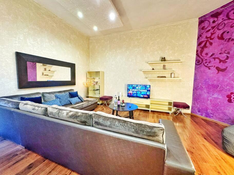 בודפשט Ultra Central Apartment / 10 Ppl מראה חיצוני תמונה